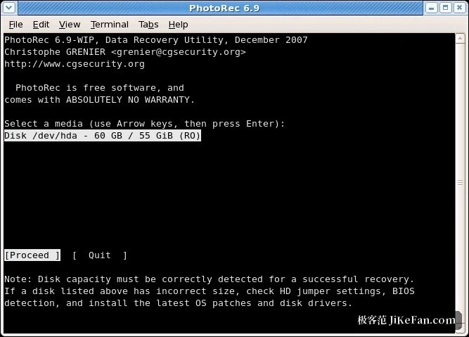 PhotoRec signature scanning