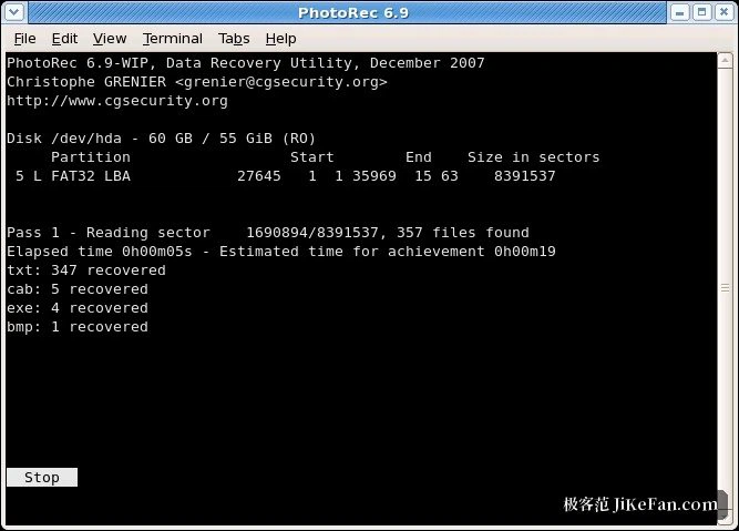 PhotoRec recovery in progress